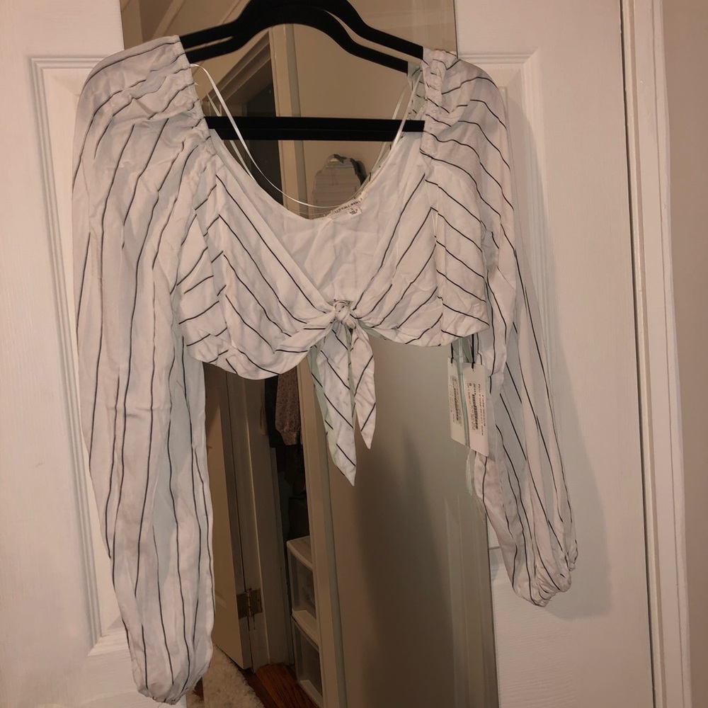 White tie front top